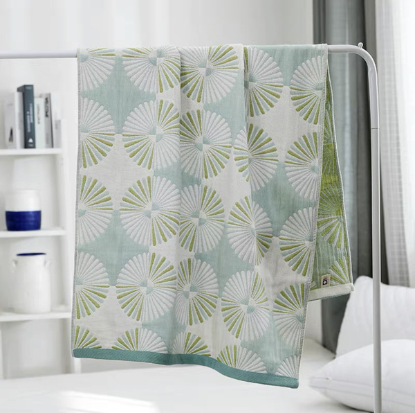 Gauze soft comfortable beach ethnic bath towel solar-powered
