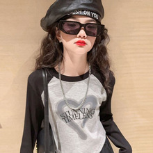 Ůͯ���b�A�Iƴɫ�L��T���ٴ��Ů�����e������ĸ������ĸӡ��