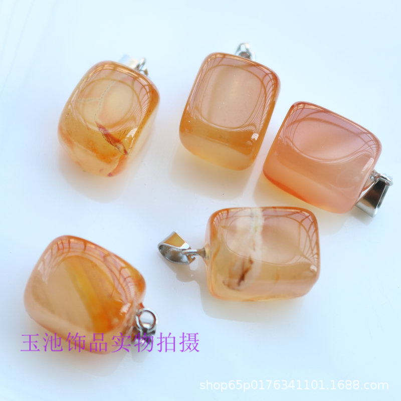 Colgante de cristal natural pequeño cuadrado rosa verde dongling ágata rojo colgante irregular pendientes collar accesorios diy