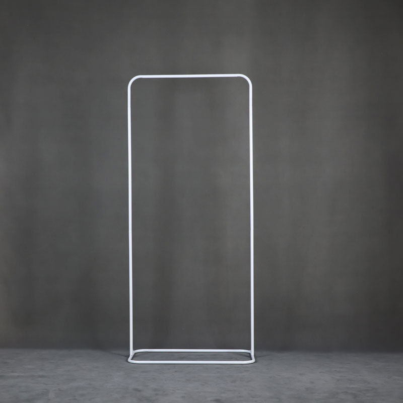 Accesorios de boda transfronterizos tarjeta de bienvenida soporte de hierro forjado fiesta de cumpleaños banquete de compromiso señal de arco estante de exhibición decoración