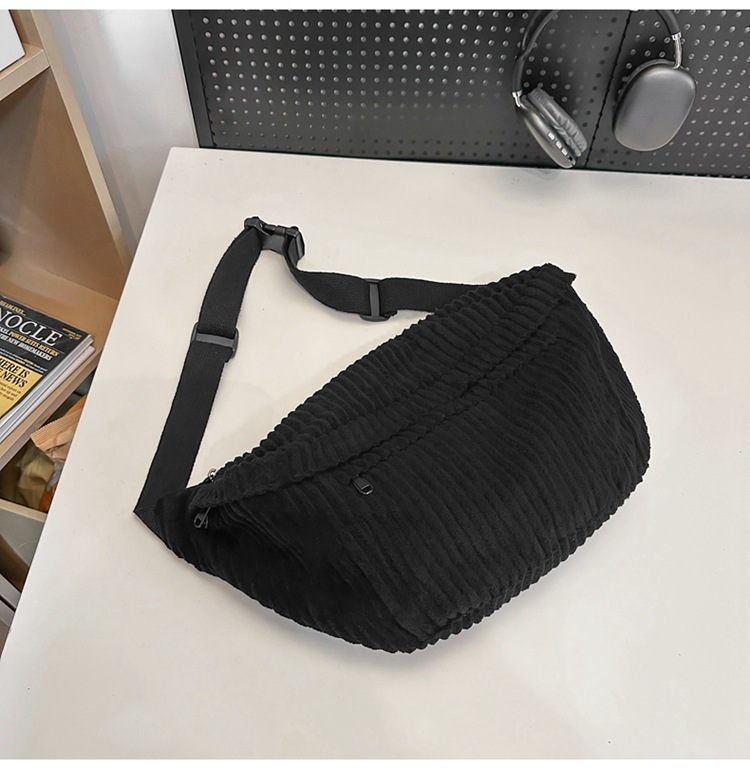 Unisex Corduroy Stripe Solid Color Basic Cloud Shape Zipper Shoulder Bag display picture 38