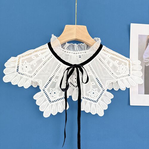 White embroidered hollow fake collar for women, new summer style outer skirt, small shawl, decorative collar, top accessories