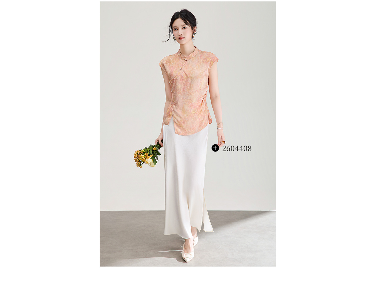 Áo vest không tay nữ kiểu Trung Quốc mới, chất lụa Jacquard nhuộm chìm, tà áo chéo, mặc mùa hè — màu xanh nhạt chi tiết 11