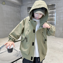 男童春秋款外套2025新款中大童秋季宽松男孩秋装帅气儿童冲锋衣潮