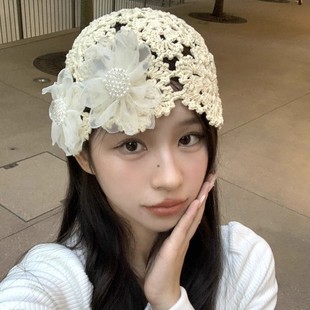 Summer thin lace knitted retro hat, lace dress, flowered