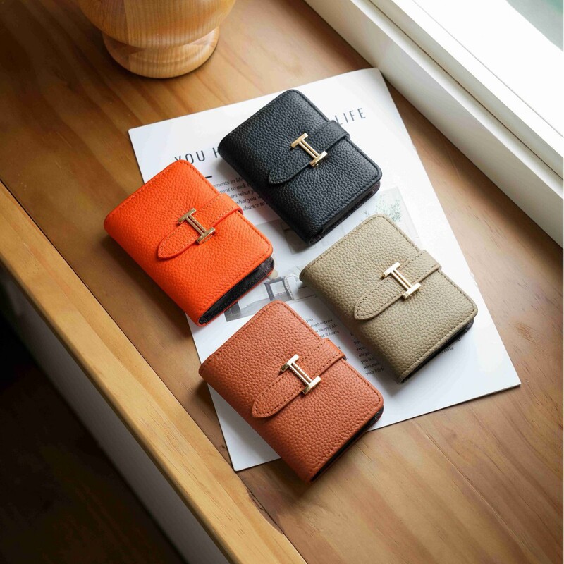 Women's genuine leather short wallet 2026 new model card holder niche design exquisite high-end multifunctional driver's license card holder