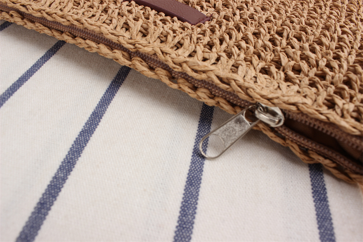 Vacation Style Women's Small Spring&summer Straw Solid Color Vacation Square Zipper Straw Bag