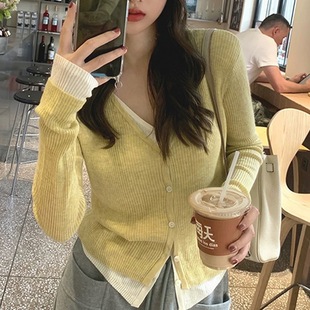 Gentle Style V-neck Fake Two-piece Knitted Cardigan Women's 2025 Spring New Design Sense Niche Outfit Chic Top