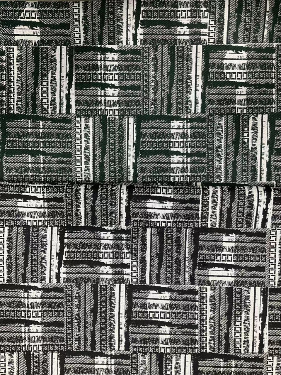 男装潮牌梭织雪尼尔提花面料