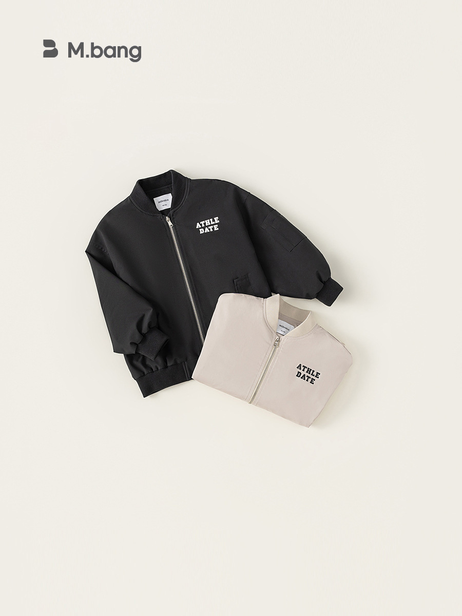 Yubao ropa infantil nueva ropa de otoño para niños 2025 nueva letra de moda impresa manga larga chaqueta de otoño de color sólido para niños