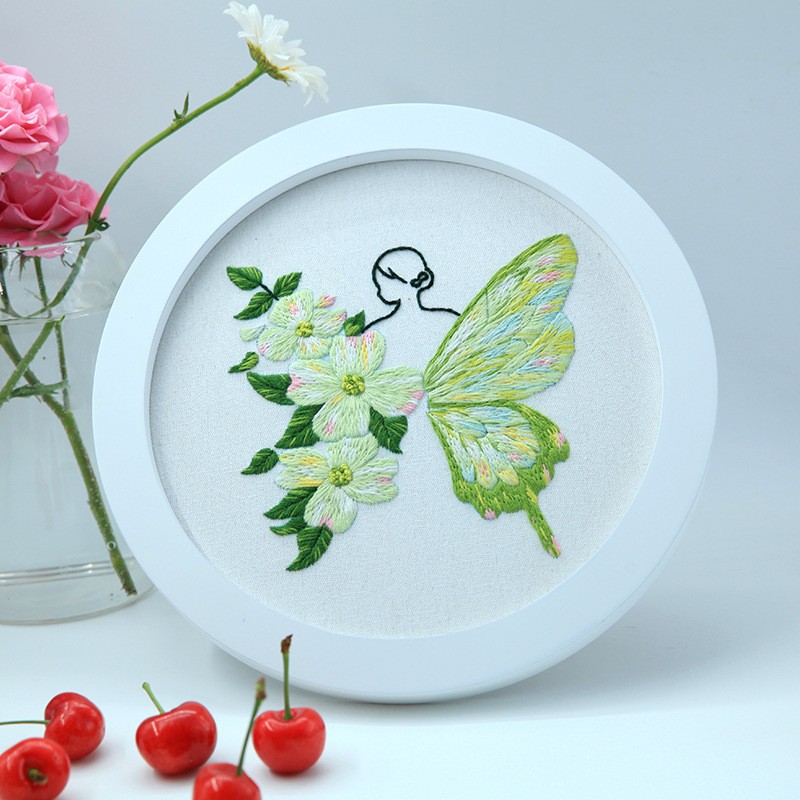 Bordado Diy Butterfly Colgante Lu Bordado Hecho a mano Paquete de material Juego de tres piezas Inglés Creative Children's Gift Flower Colgante