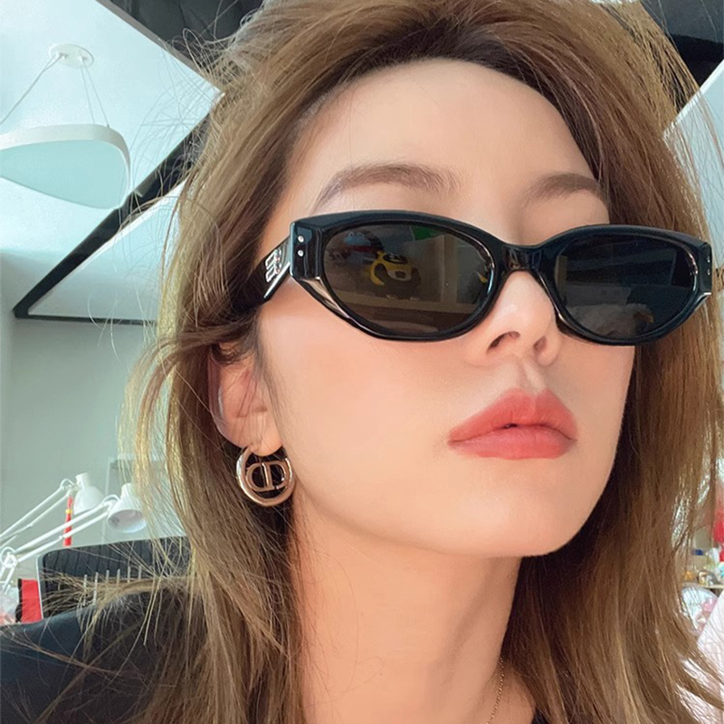 2025新款猫眼墨镜女款高级感时髦骑行太阳眼镜防紫外线辣妹潮酷|undefined