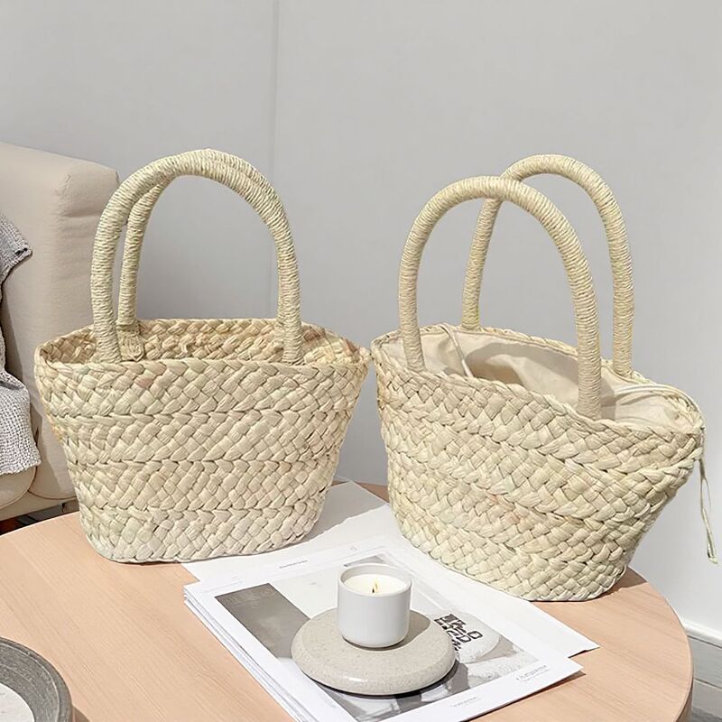 Fresh straw bag portable 2022 new cute woven bag hand bag Korean style all-match small basket women's bag