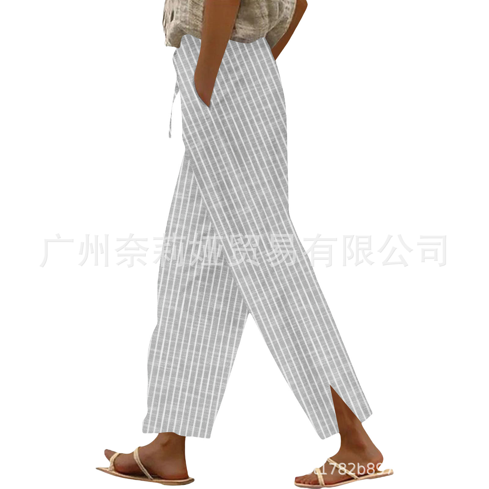 밝은 회색