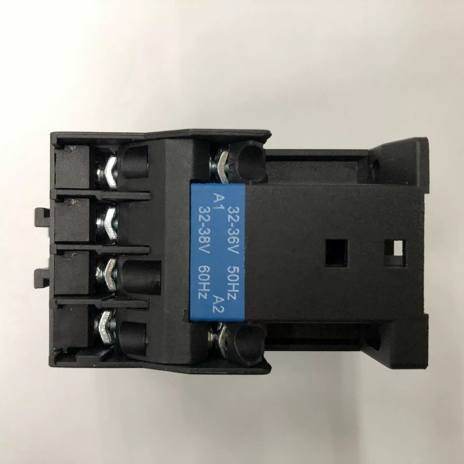 Оригинальный настоящий LC1-D1201CC5C AC36В контактор Schneider