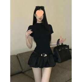辣妹修身显瘦掐腰小黑裙子女夏季短款收腰黑色字花苞蓬蓬连衣裙
