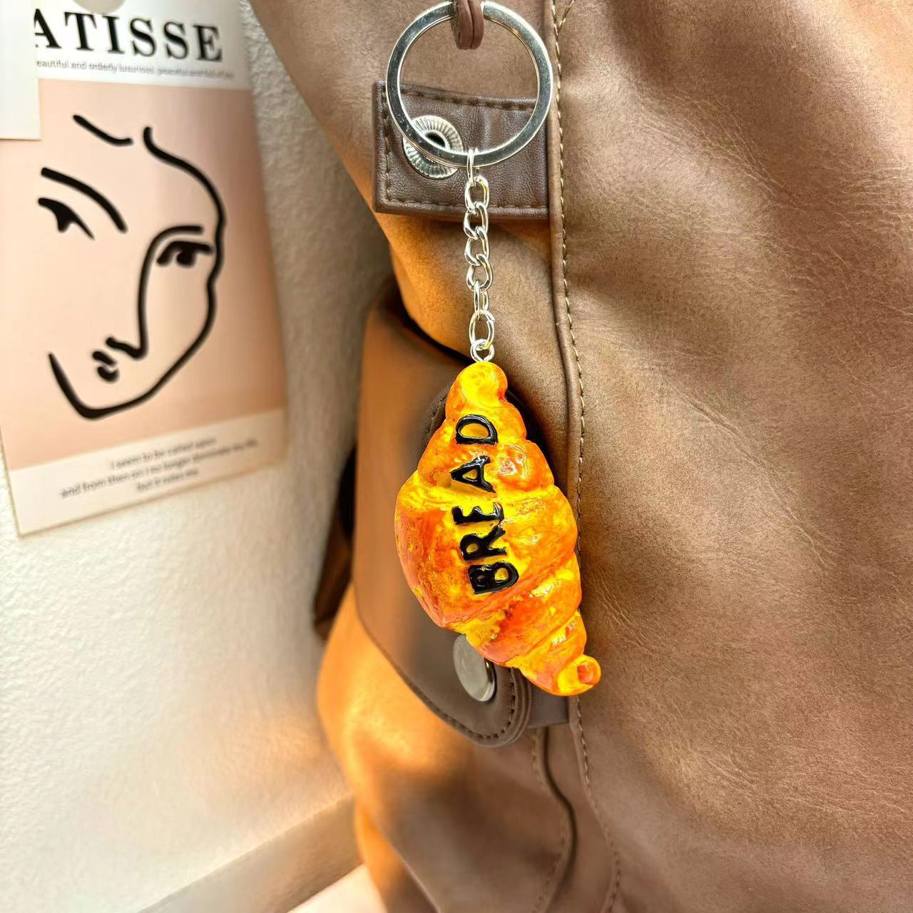 22g Weight Bag Pendant, Keychain Classification 1 Piece Quantity Daily Occasion Resin Material 1605 Coffee, bread Pattern Women's Gender Cartoon Style Style Resin 1605 Coffee Bread Bag Pendant Keychain Bag Charms 无