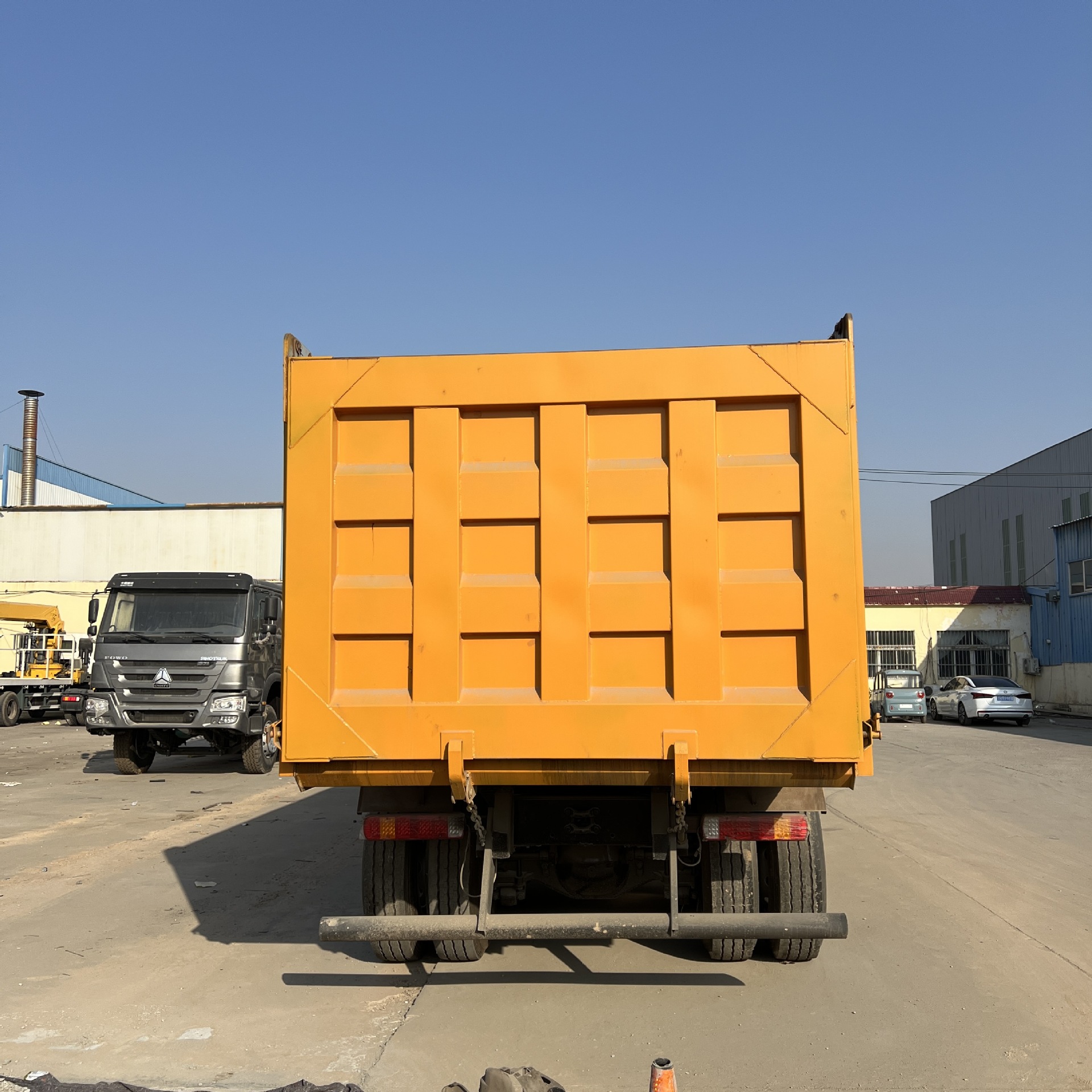 Overseas Direct Sales of African Shaanxi Automobile Delong F3000 Dump Trucks, Tipper Trucks, Trucks, Dump Trucks, Tractors, and Semi-Trailers