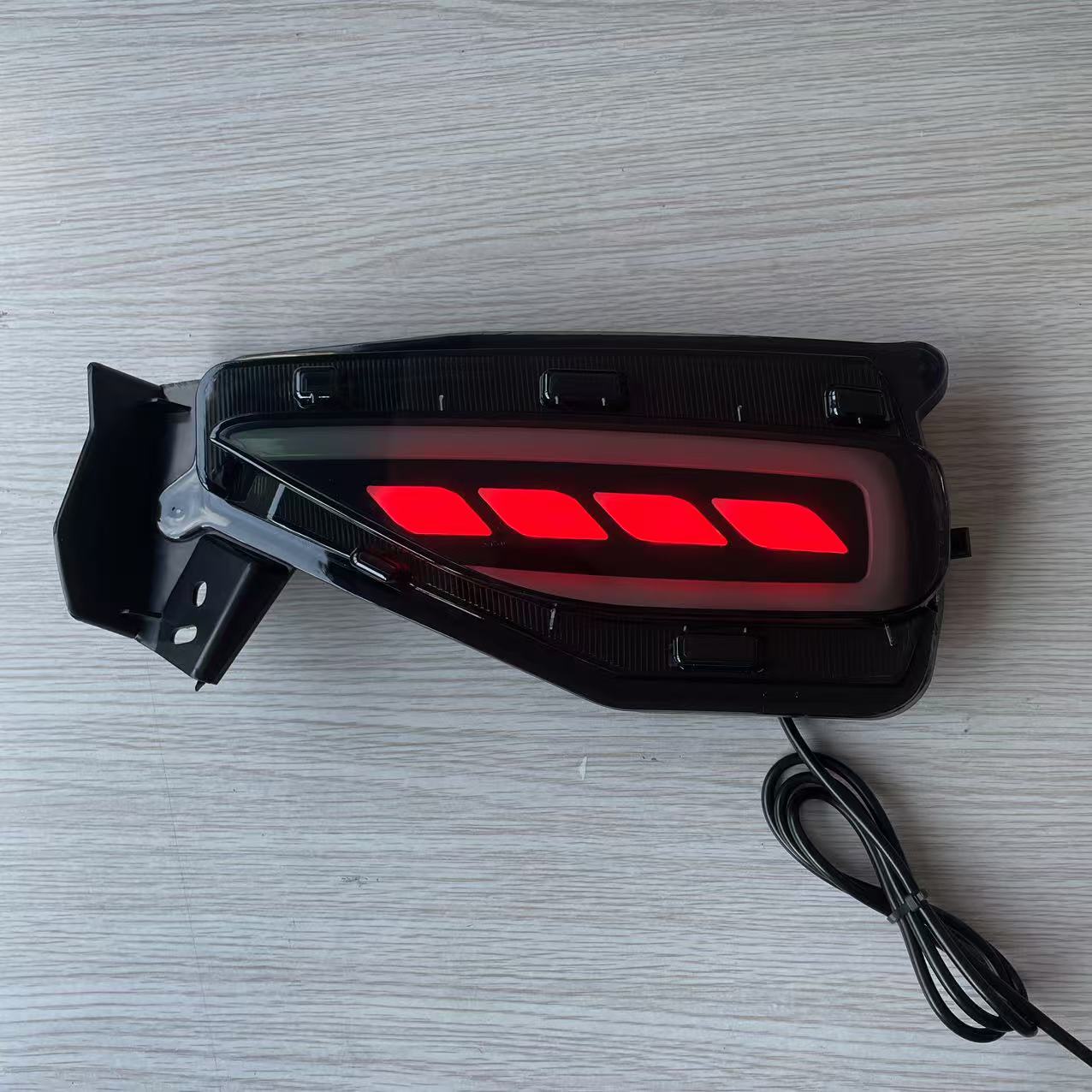 Factory Direct Supply Suitable for Toyota Crossover fortuner2016-2024 A Rear Bar Lamp with Reliable Quality