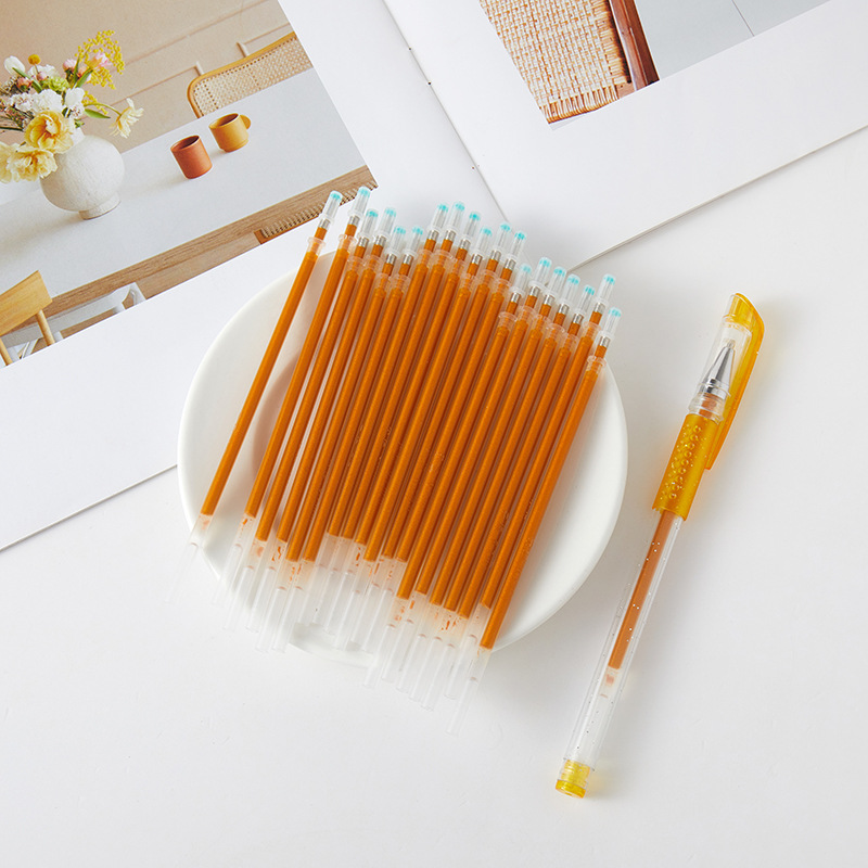 European Standard Gold-Colored Quick-Drying Glitter Pen for Copying Scriptures, Sandalwood Unscented Gold Tracing Pen, 0.7mm Pen Tip, 20 Refills, 1 Pen