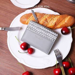 �羳��ϵ�X��Ůʿ�̿�ƴ������X�A�r��ᘿ��yPUŮʿ�X��