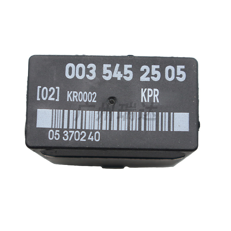 0035452505 es adecuado para el módulo de control de la bomba de combustible de Mercedes-Benz en stock al por mayor