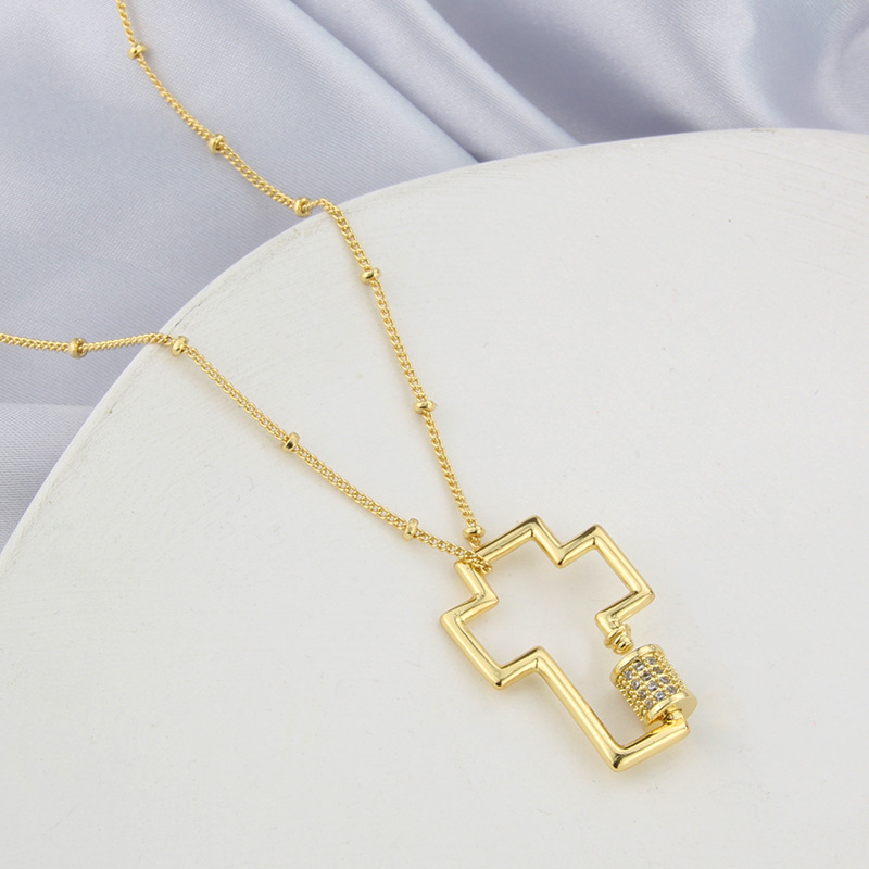 European and American cross copper gold-plated  necklace wholesale