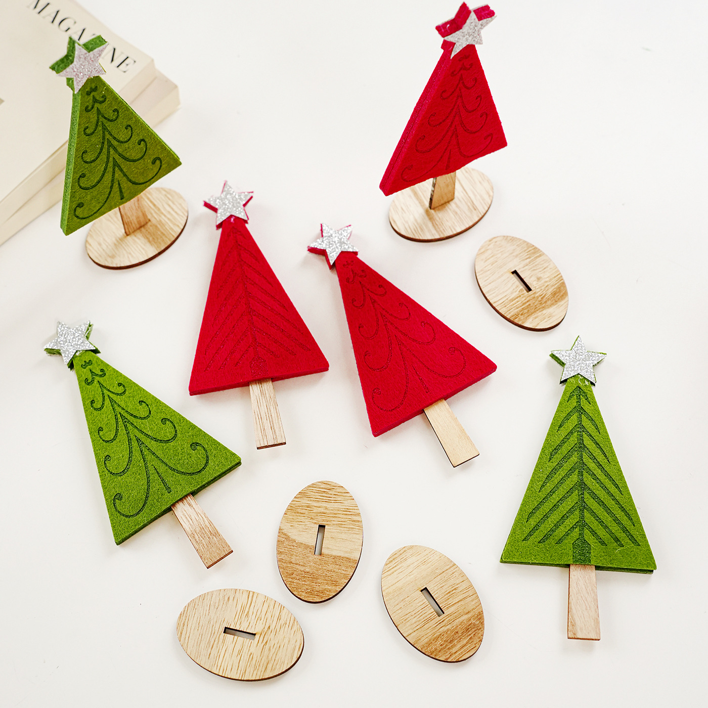 Nuevo árbol de Navidad de madera rojo verde decoración de escritorio decoración de estrellas Navidad atmósfera de props
