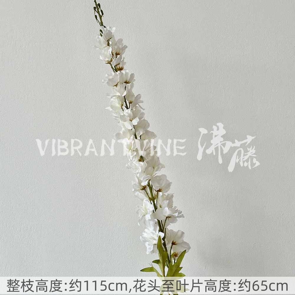 Arreglo de flores de guía de diseño de bodas blanco Arreglo de flores de guía Sala de estar del hotel Decoración de flores falsas Fábrica de flores artificiales al por mayor