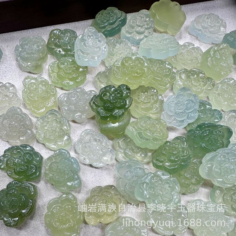 Natural Xiuyu Lotus Small Lotus Pendant Carved Jade Flower Earrings Pendant Hairpin Jewelry Xiuyu Wholesale Natural Xiuyu Lotus Small Lotus Pendant Carved Jade Flower Earrings Pendant Hairpin Jewelry Xiuyu Wholesale
