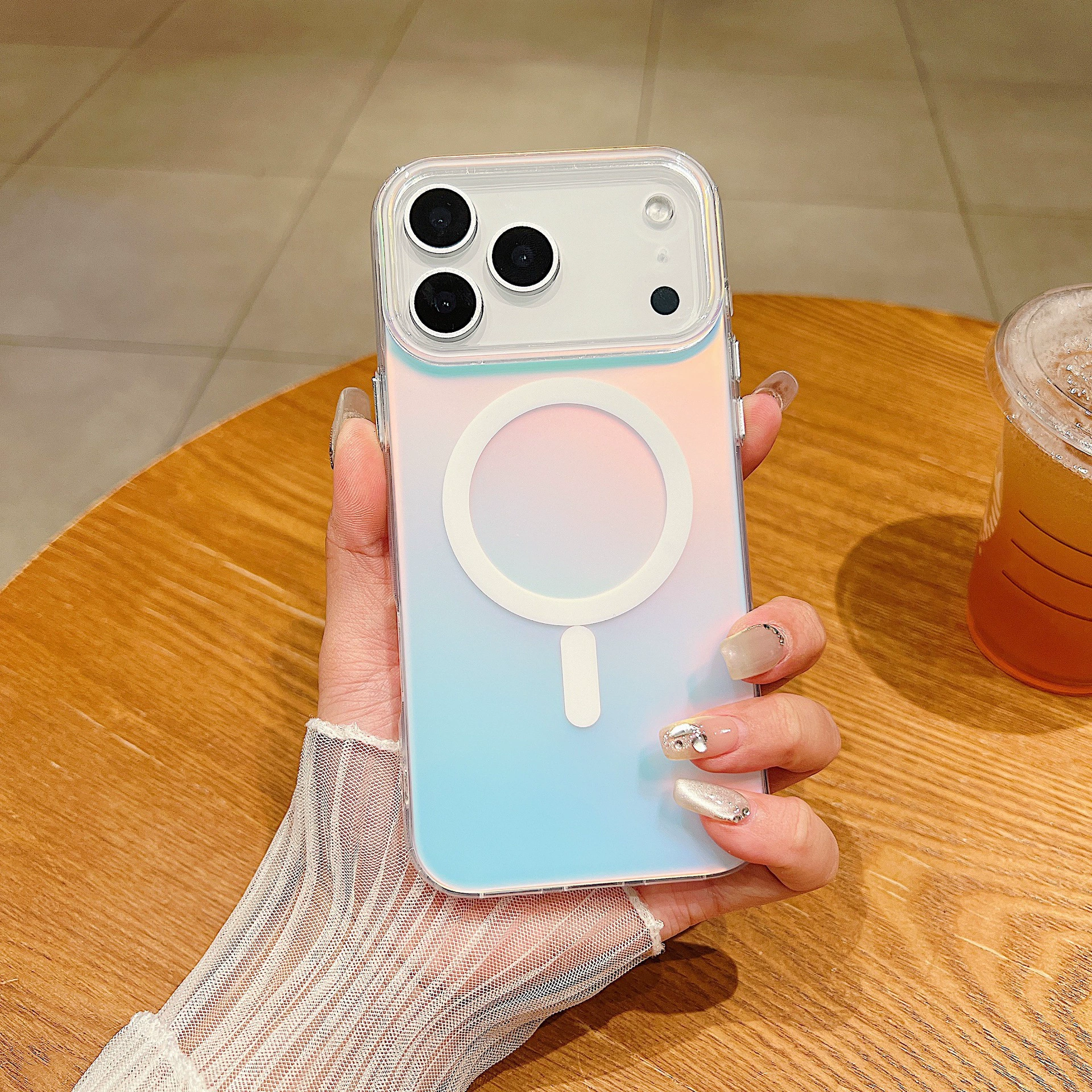 Чехол для телефона Apple 17 Pro Max, магнитный, с эффектом лазерного сияния, матовый жесткий защитный чехол IMD для Apple 16.