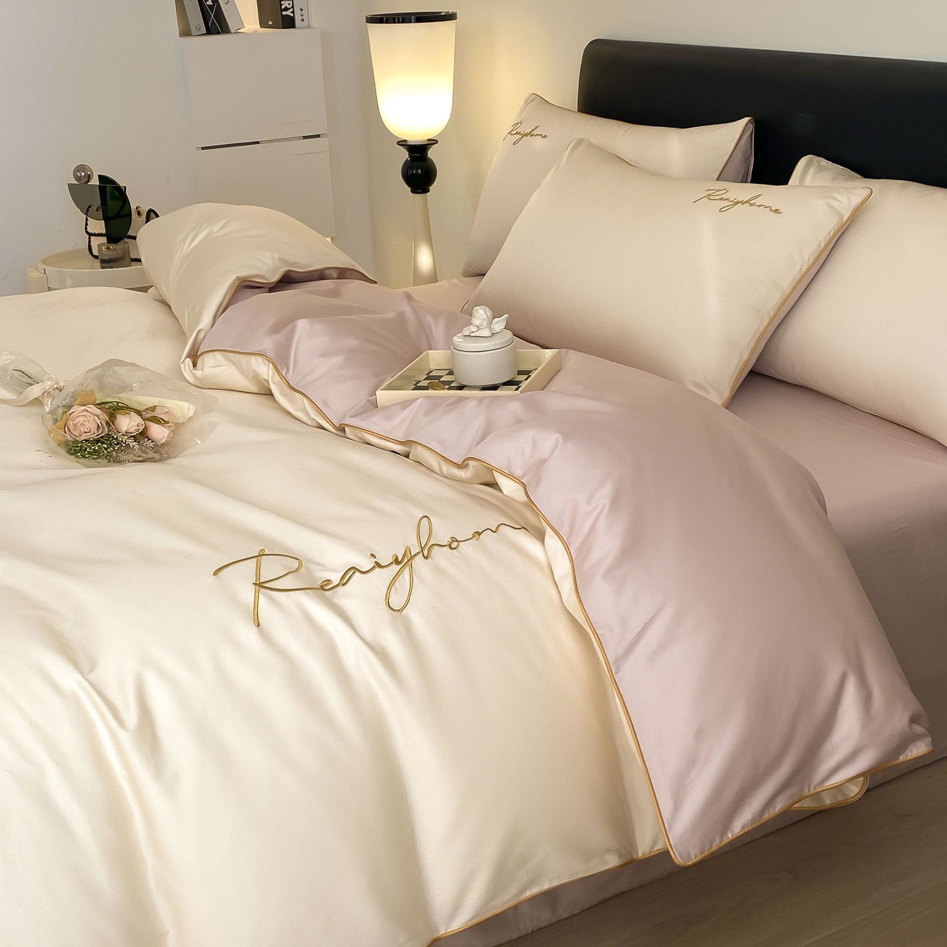 Polvo blanco batido [tejido de algodón para dormir desnudo agradable para la piel] / Estilo de sábana de 0,9-1,2 m [funda de edredón: 150*200cm] juego de tres piezas