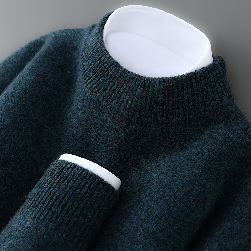 Dark blue [half turtleneck]