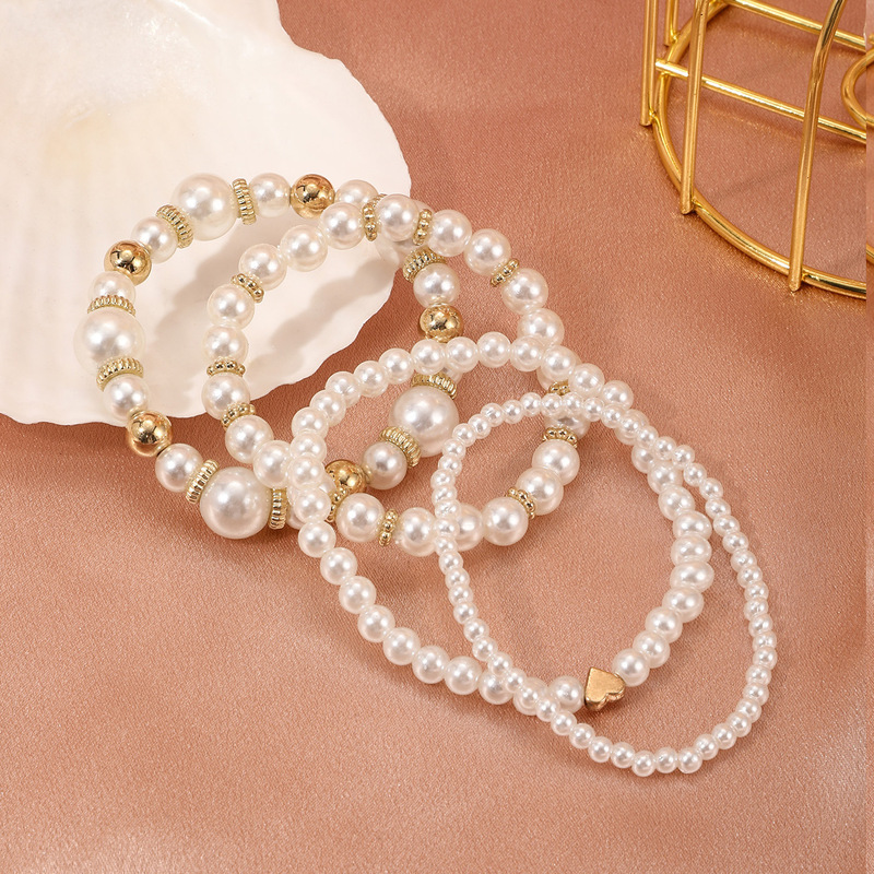 Cross-border European and American Fashion Love Pearl Bracelet suit Niche Temperament Women's 4-piece Handstring Dress Up Jewelry Women Cross-border European and American Fashion Love Pearl Bracelet suit Niche Temperament Women's 4-piece Handstring Dress Up Jewelry Women