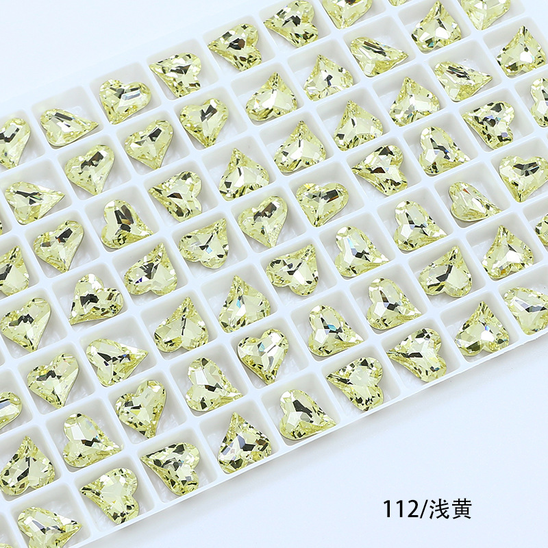 東州クリスタル 8*9 ミリメートル新しい小さな斜めハート型の輝くネイルアートダイヤモンド高品質 K9 ガラスダイヤモンド模造ファーザー DIY ジュエリーアクセサリー|undefined
