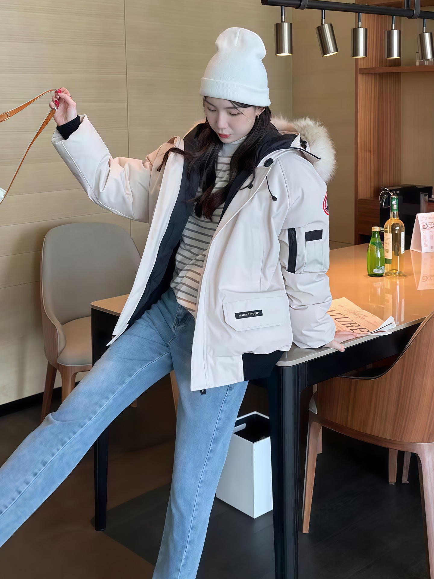 21 울프 퍼 오프화이트 [남녀 동일 스타일]