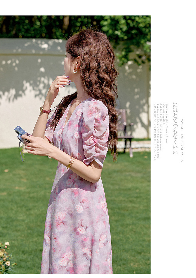 Đầm maxi nữ thắt eo in hoa phong cách mềm mại mùa hè 2025 ME5631 — hoa xanh, hoa hồng tím chi tiết 15
