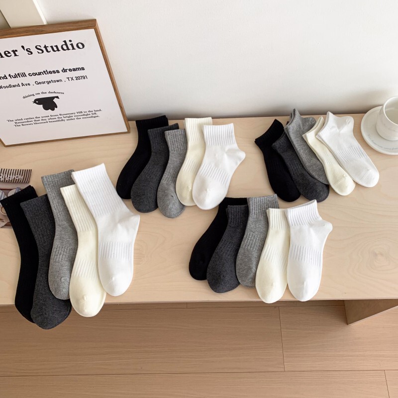 Men's socks, mid-calf socks, sports socks, white women's socks, cotton socks, seamless, breathable, long socks, unisex socks, wholesale Men's socks, mid-calf socks, sports socks, white women's socks, cotton socks, seamless, breathable, long socks, unisex socks, wholesale