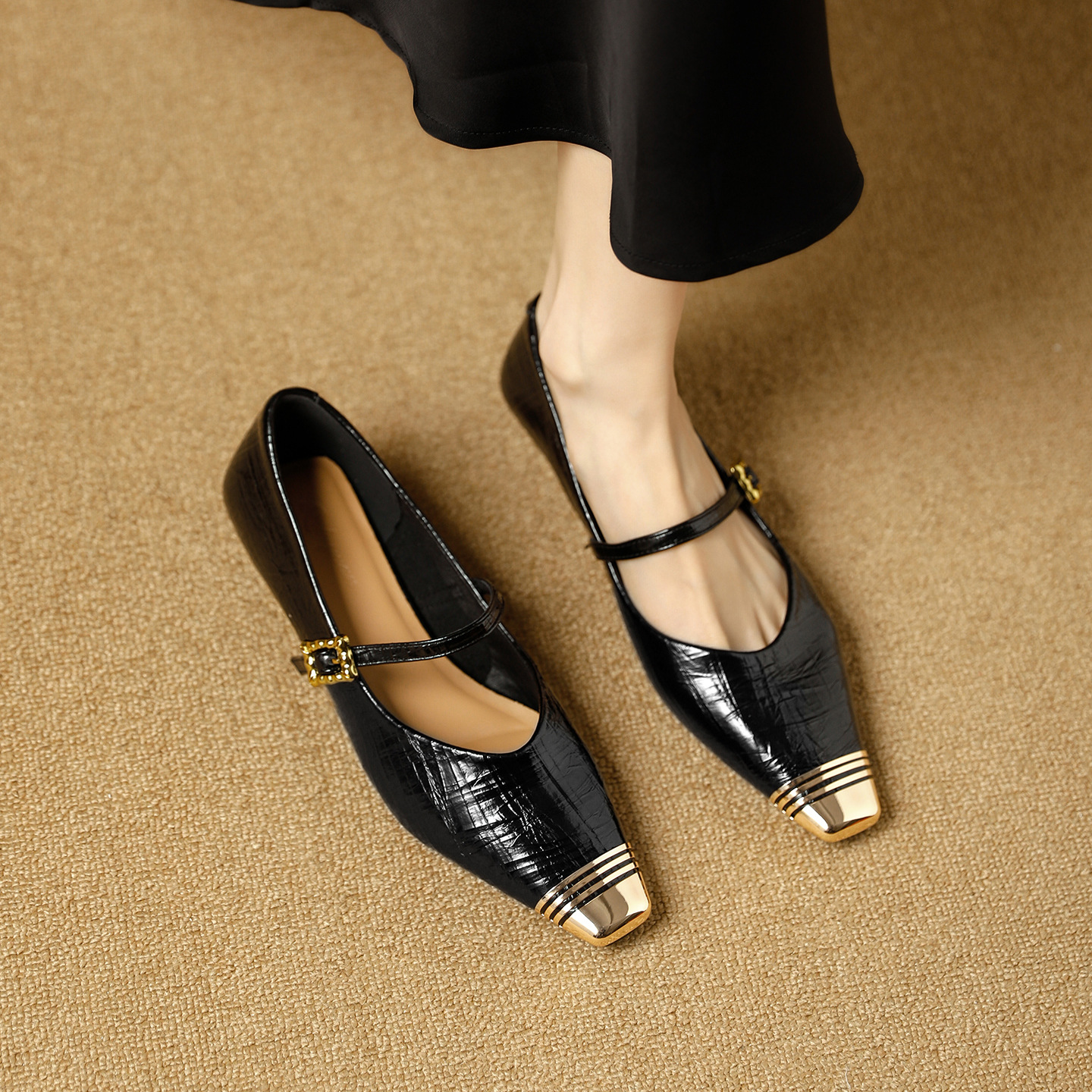Soft Leather Mary Jane Shoes, 2026 Spring New French Style, Metal Square Toe, Medium Chunky Heel, Strapless Shallow_vogvips.com