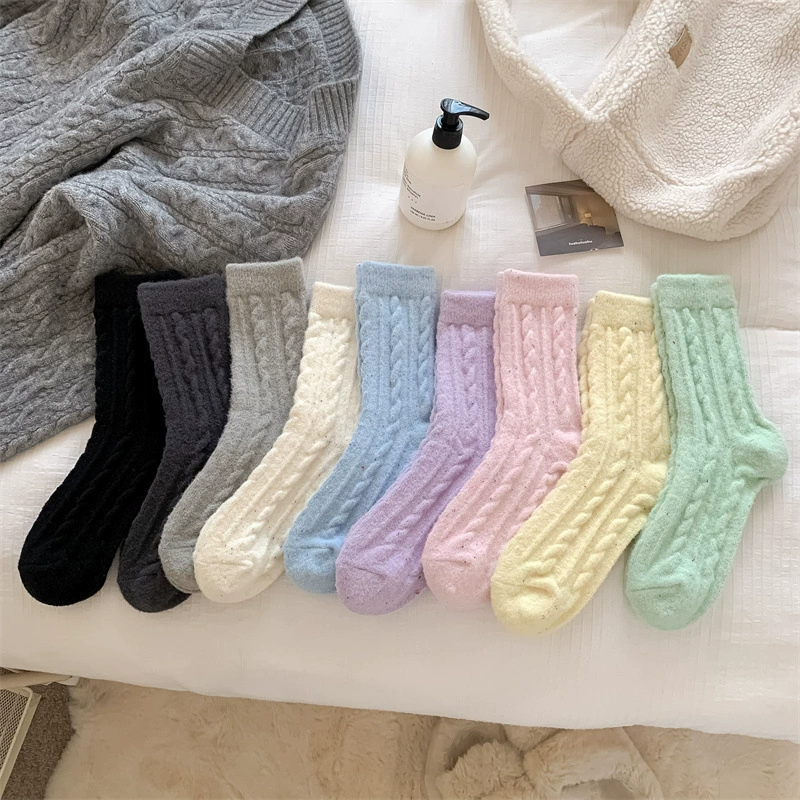 Бархатистые демисезонные тёплые мягкие колготки в стиле knee socks с повышенной толщиной, средняя длина