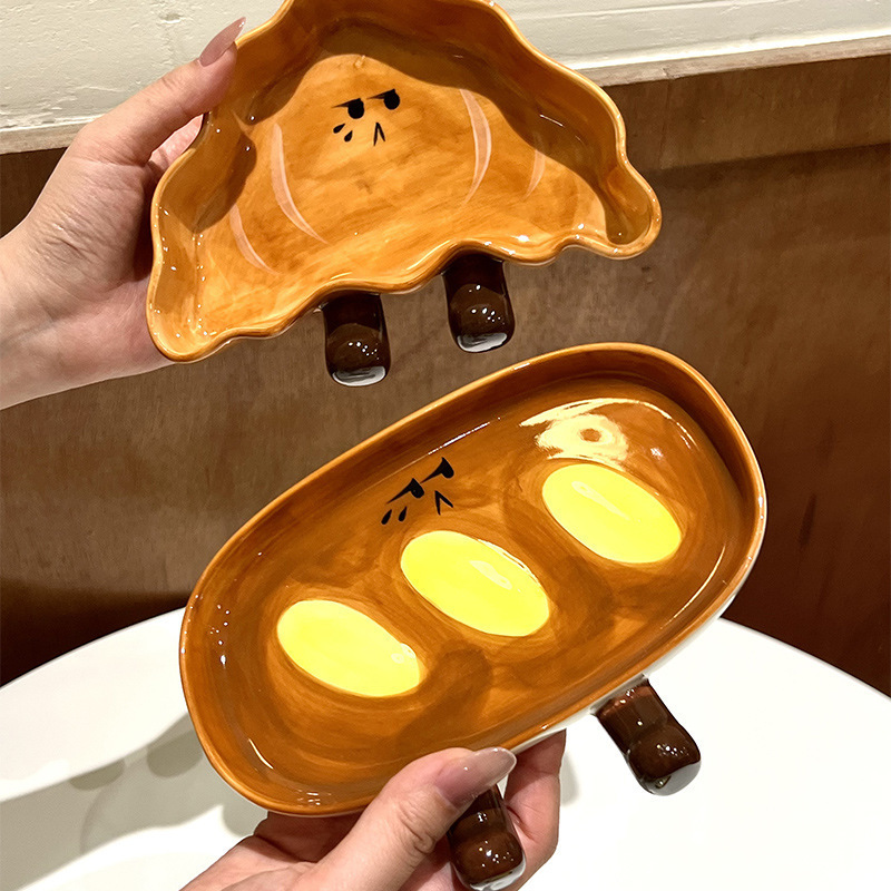 新商品の創意パンの形の皿の陶磁器の小皿の鍋は材料の皿をつけて醤油の酢の皿の調味料の皿の味の皿をつけます。|undefined