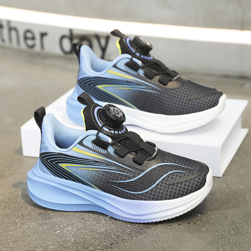 Suministro directo de fábrica, zapatos para niños con hebilla giratoria, zapatos para correr de primavera y verano, transpirable, doble malla al aire libre, antideslizante, stock de Kids Shoes