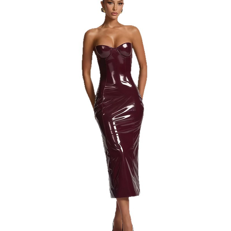 Abito da donna in similpelle con bretelle – Abito midi con spacco sulla schiena e spalline staccabili_voghion.com