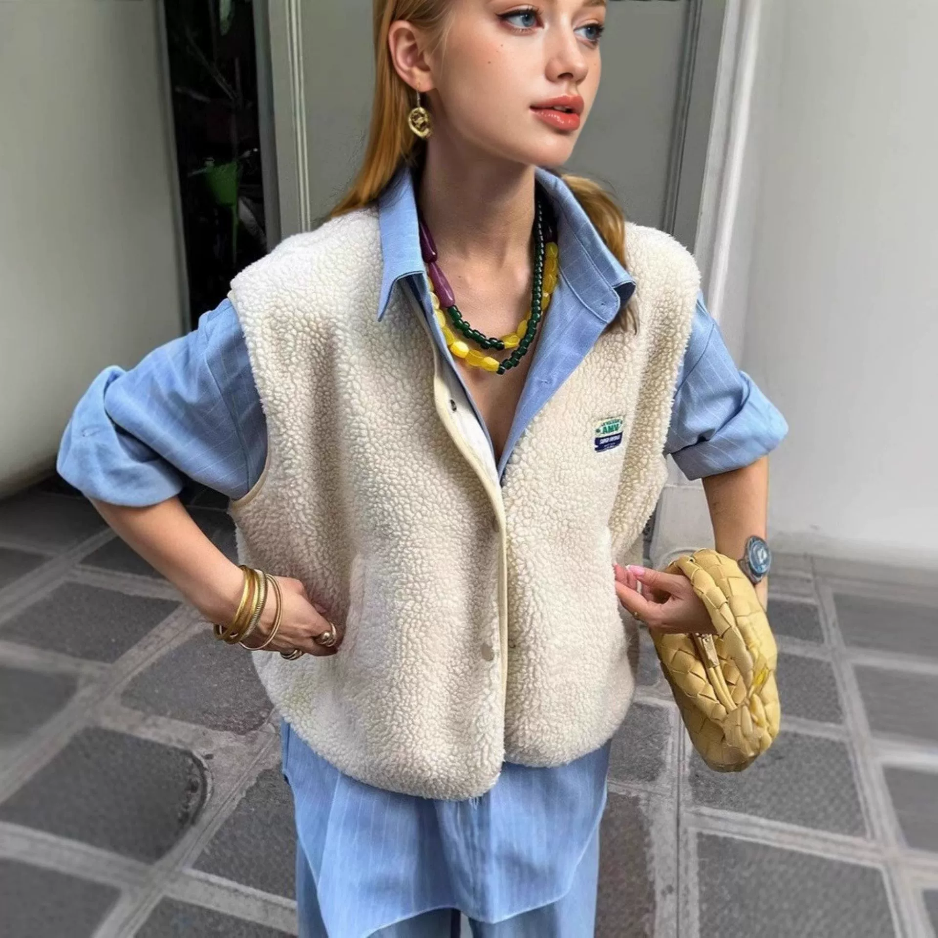 Женский шерстяной жилет без рукавов для внешней торговли, европейской и американской трансграничной моды, свободный однобортный жилет на весну и осень.