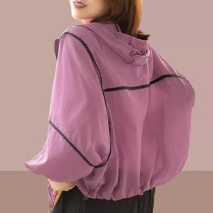 Lightweight Contrasting Color Hooded Loose Short Coat Sun Protection Clothing for Women Breathable 2025 Summer New Top Versatile