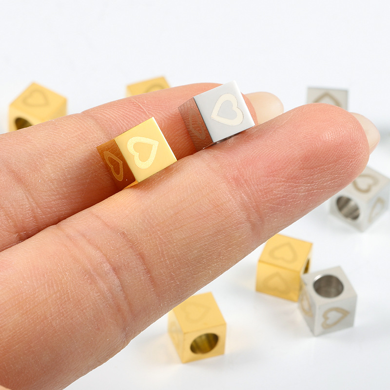 3g Weight Beads Jewelry Making Type DIY Jewelry Accessories Classification 1 Piece Quantity 304 Stainless Steel Material Square, Heart Shape Pattern Simple Style Style 1 Piece 304 Stainless Steel Square Heart Shape DIY Jewelry Accessories Beads 3