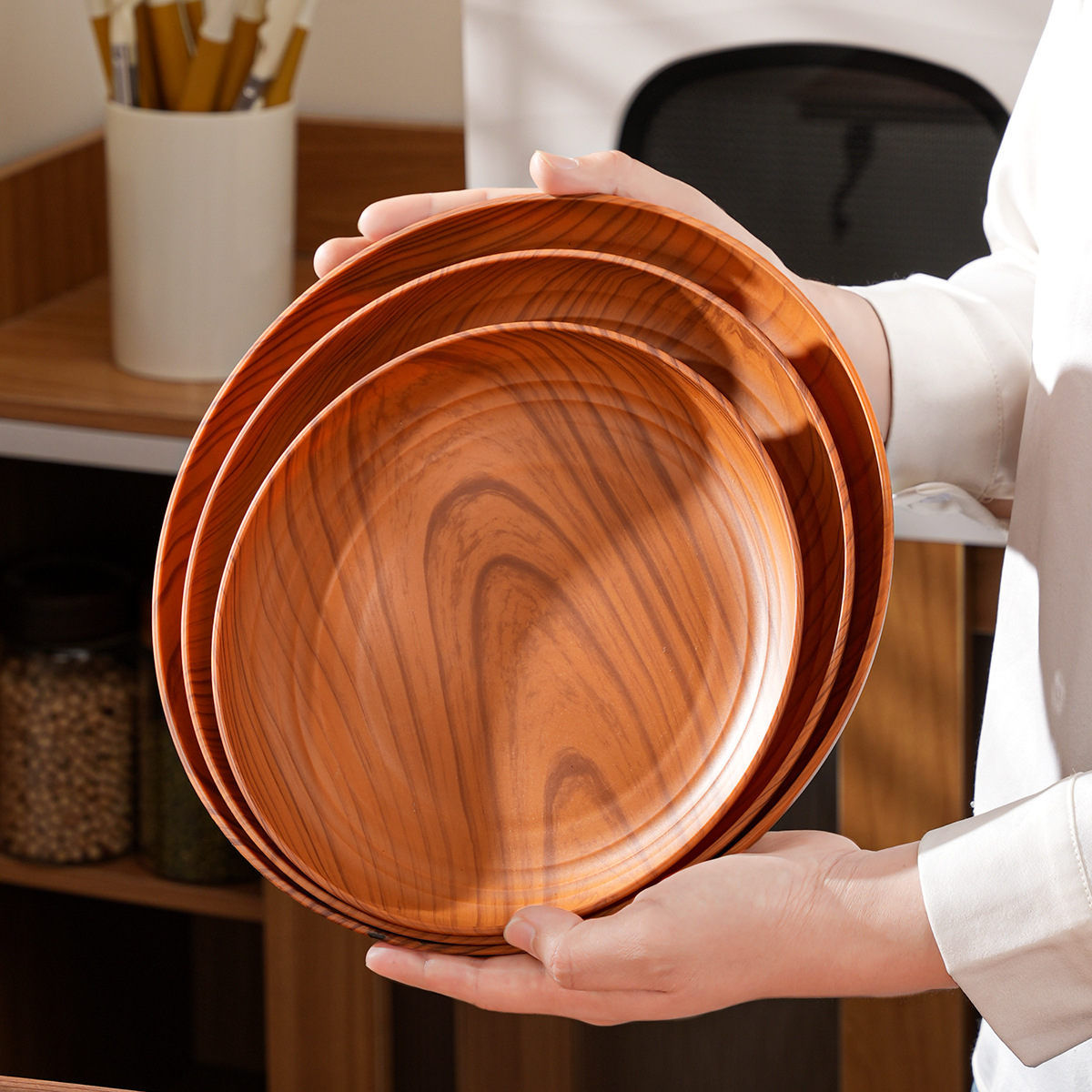 Imitation Wood Grain Retro Style Fruit Plate Living Room Household Dried Fruit Snack Display Plate Internet Celebrity New Coffee Table Candy Plate