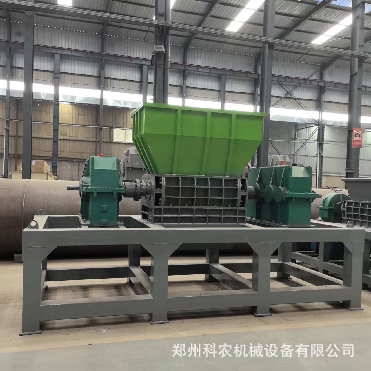 厂家双轴工业固废撕碎机 废旧轮胎粉机编织袋机 汽车保险杠撕碎机
