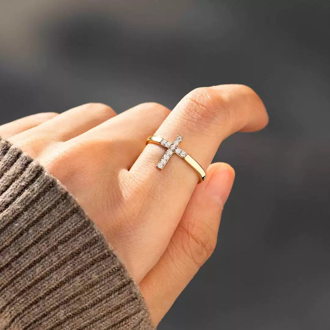 Cross-border Niche Design High-end Cross-shaped Ring With Copper Inlaid Zircon, Light Luxury Jewelry, Yiwu Accessories,_voghion.com