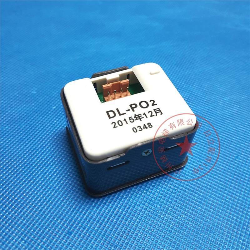 日立按钮DL-PO2永大按键电梯O-L轿厢开关外呼配件AK2026广日AR-4